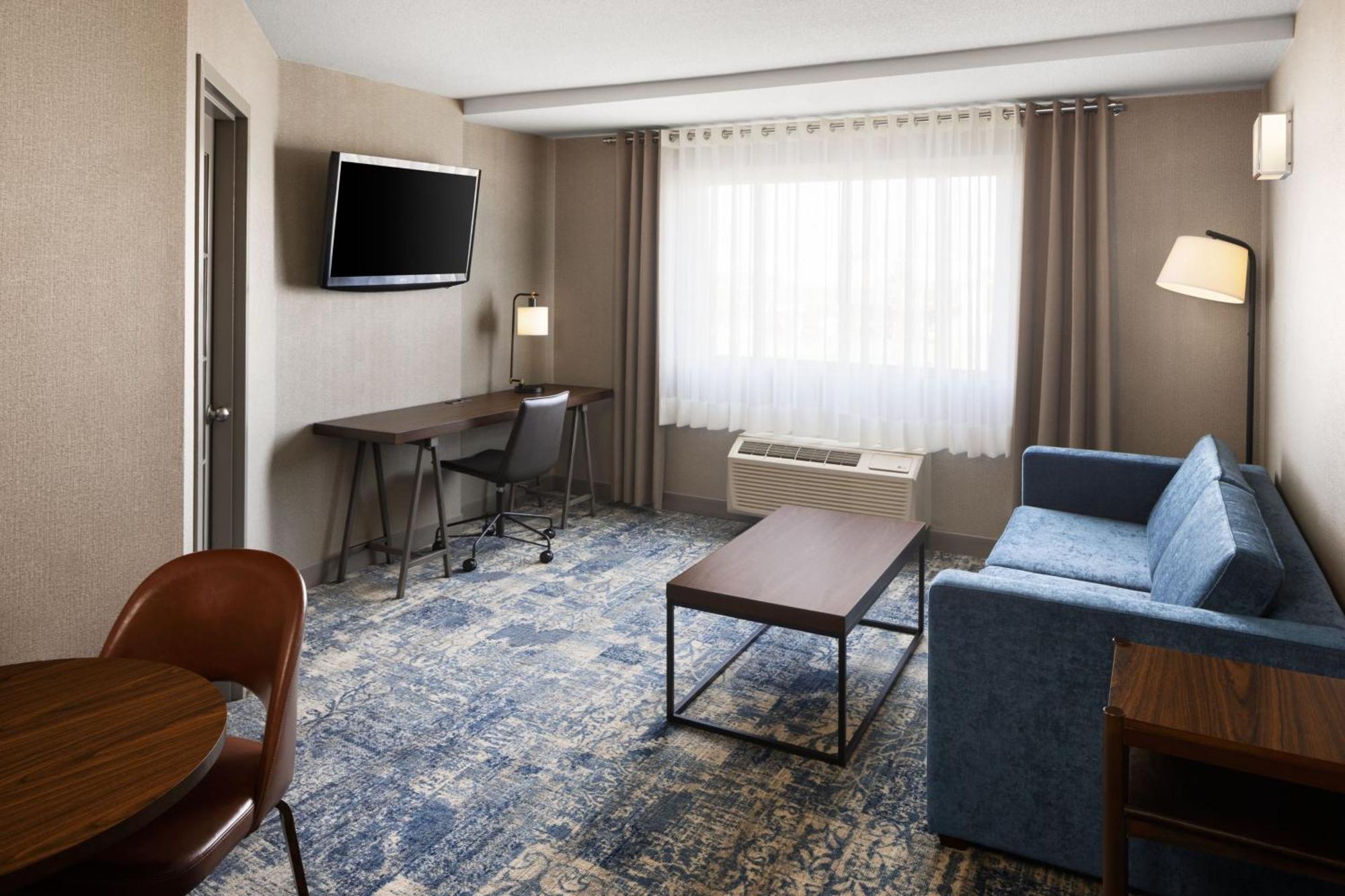 Four Points By Sheraton Edmonton South Buitenkant foto