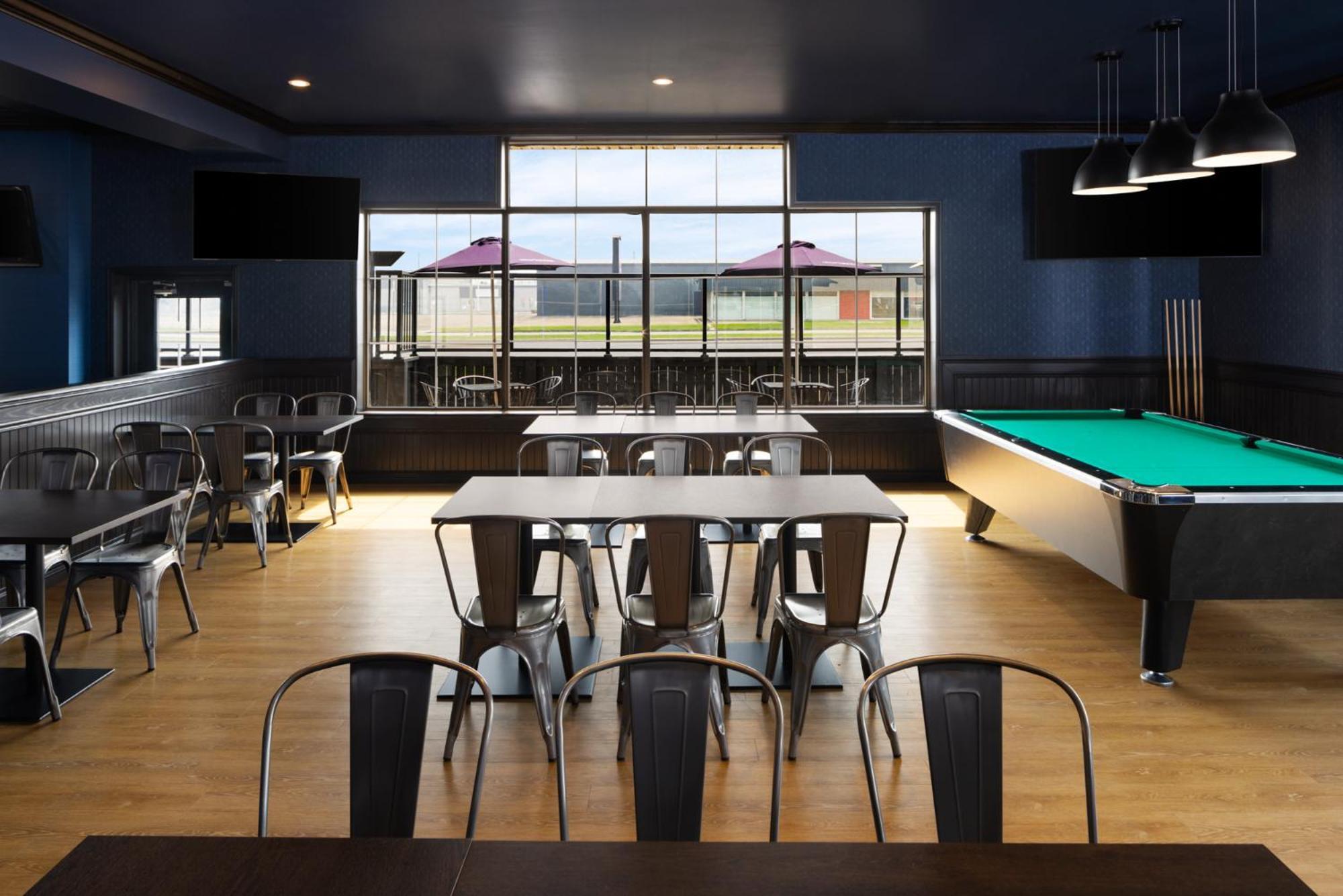 Four Points By Sheraton Edmonton South Buitenkant foto