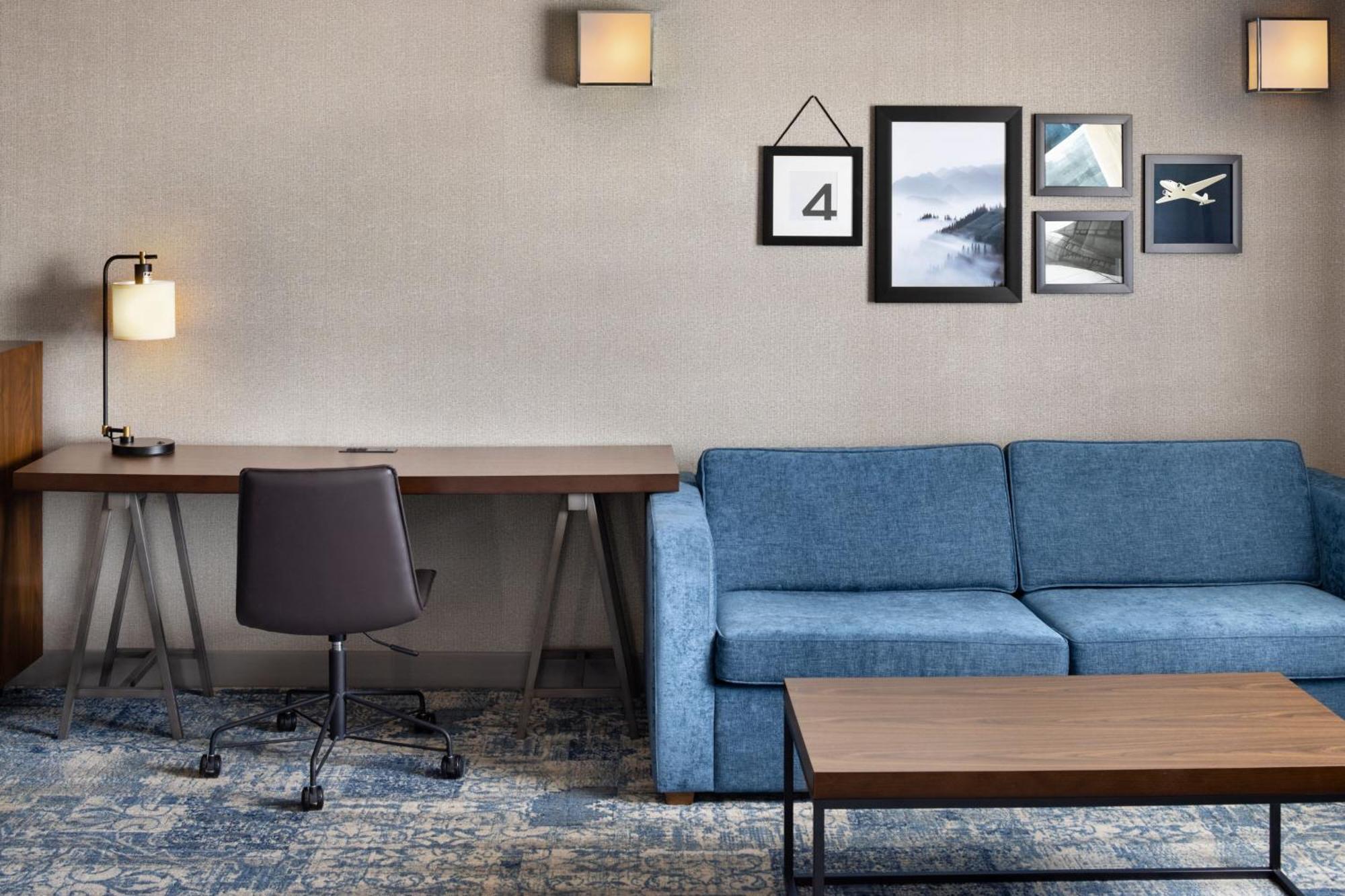 Four Points By Sheraton Edmonton South Buitenkant foto