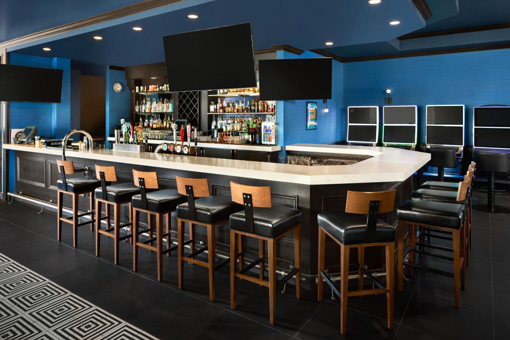 Four Points By Sheraton Edmonton South Buitenkant foto