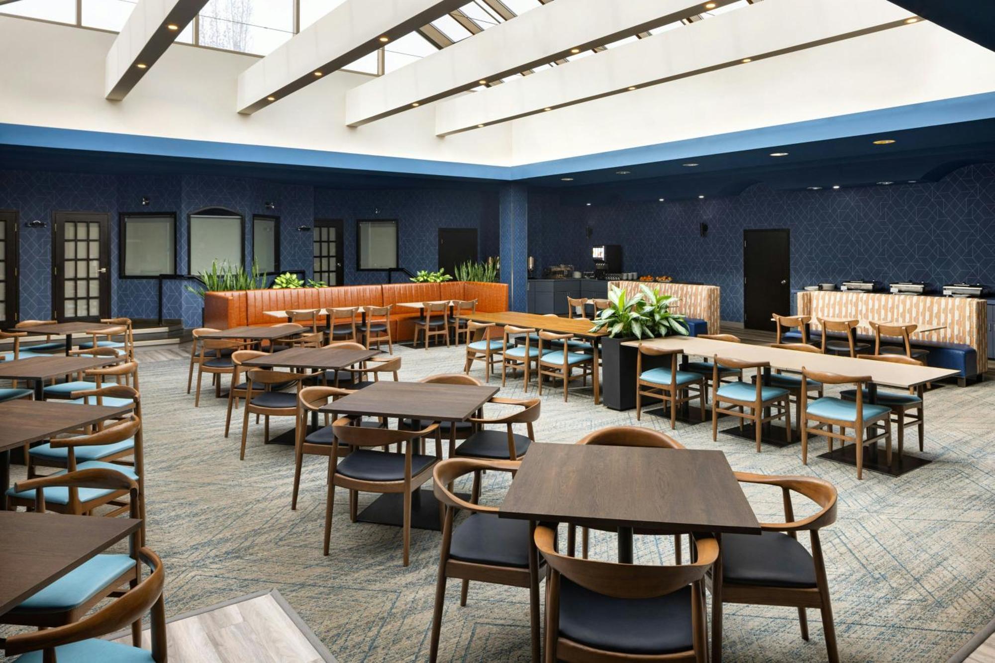 Four Points By Sheraton Edmonton South Buitenkant foto